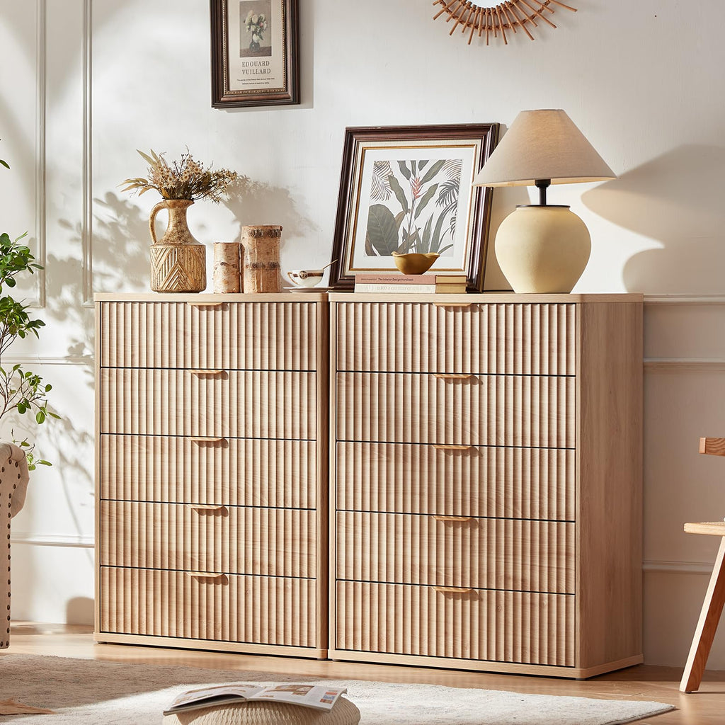 Fluted 5 Drawers Natural Wood Dresser B27778