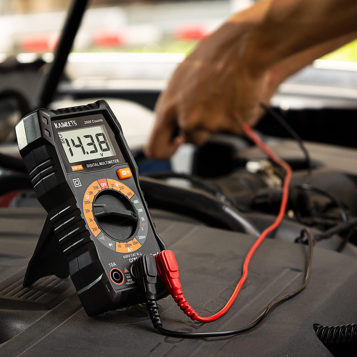 Digital Multimeter Voltmeter with Case J453